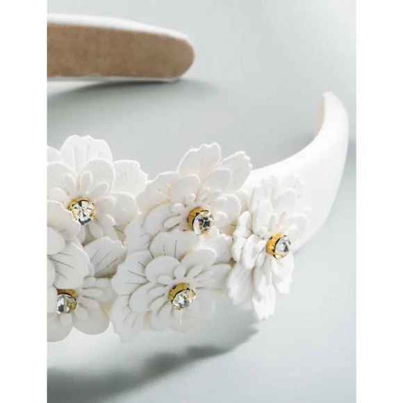 PASTORAL Flowers Headband in vegan leather and rhinestones - Picture 3 of 5